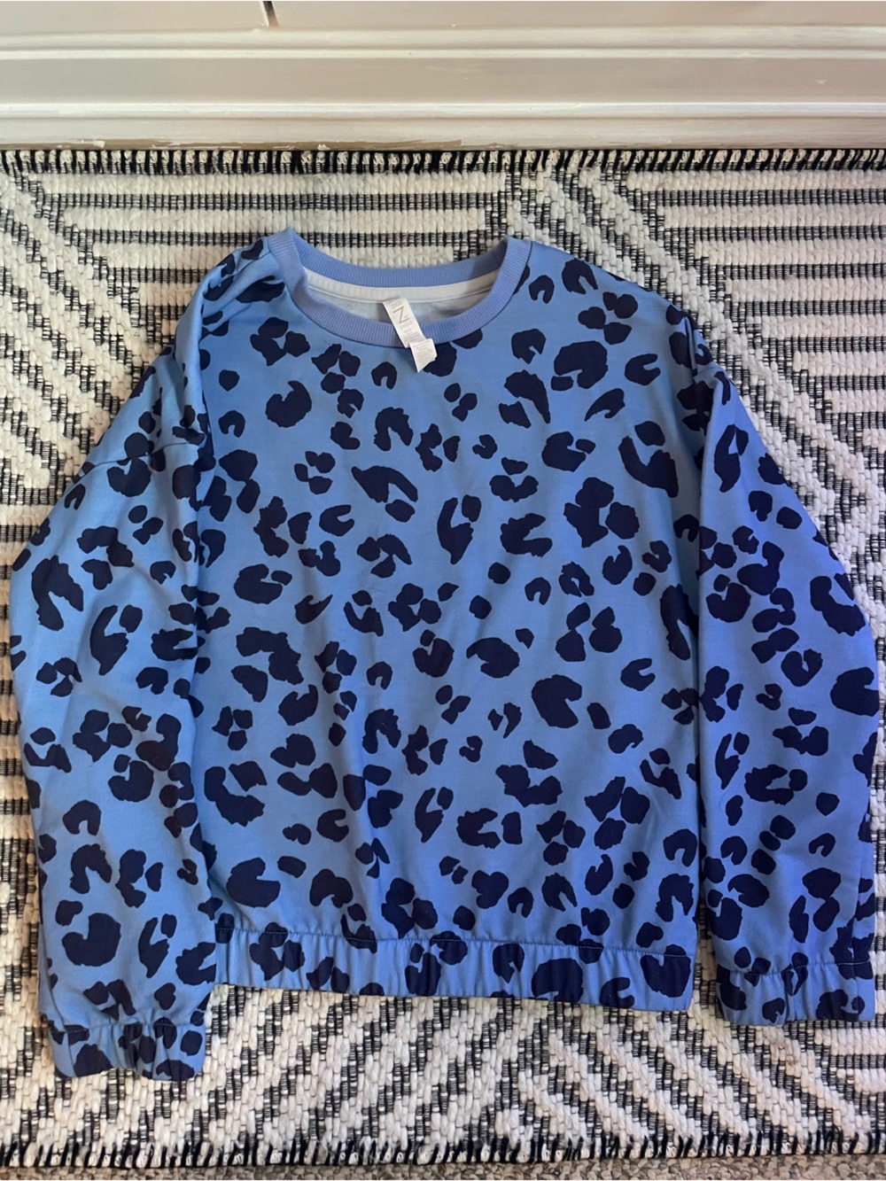 Girl’s Zella Blue Leopard Print Crewneck Sweatshirt
